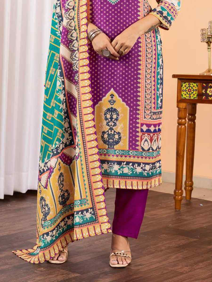 Floral Embroidered Regular Maslin Fabric Suit
